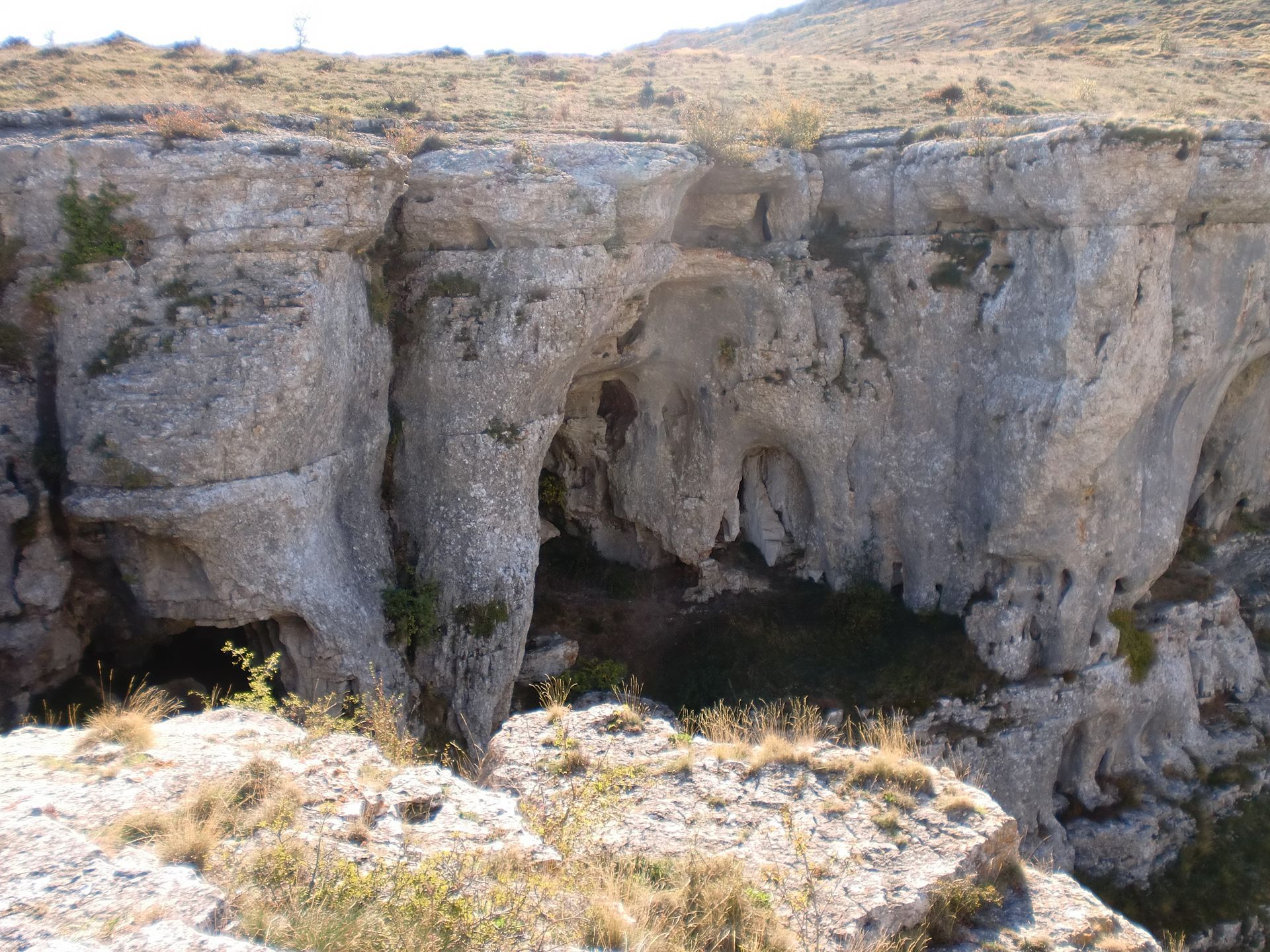 La cueva del agua o cueva de los moros