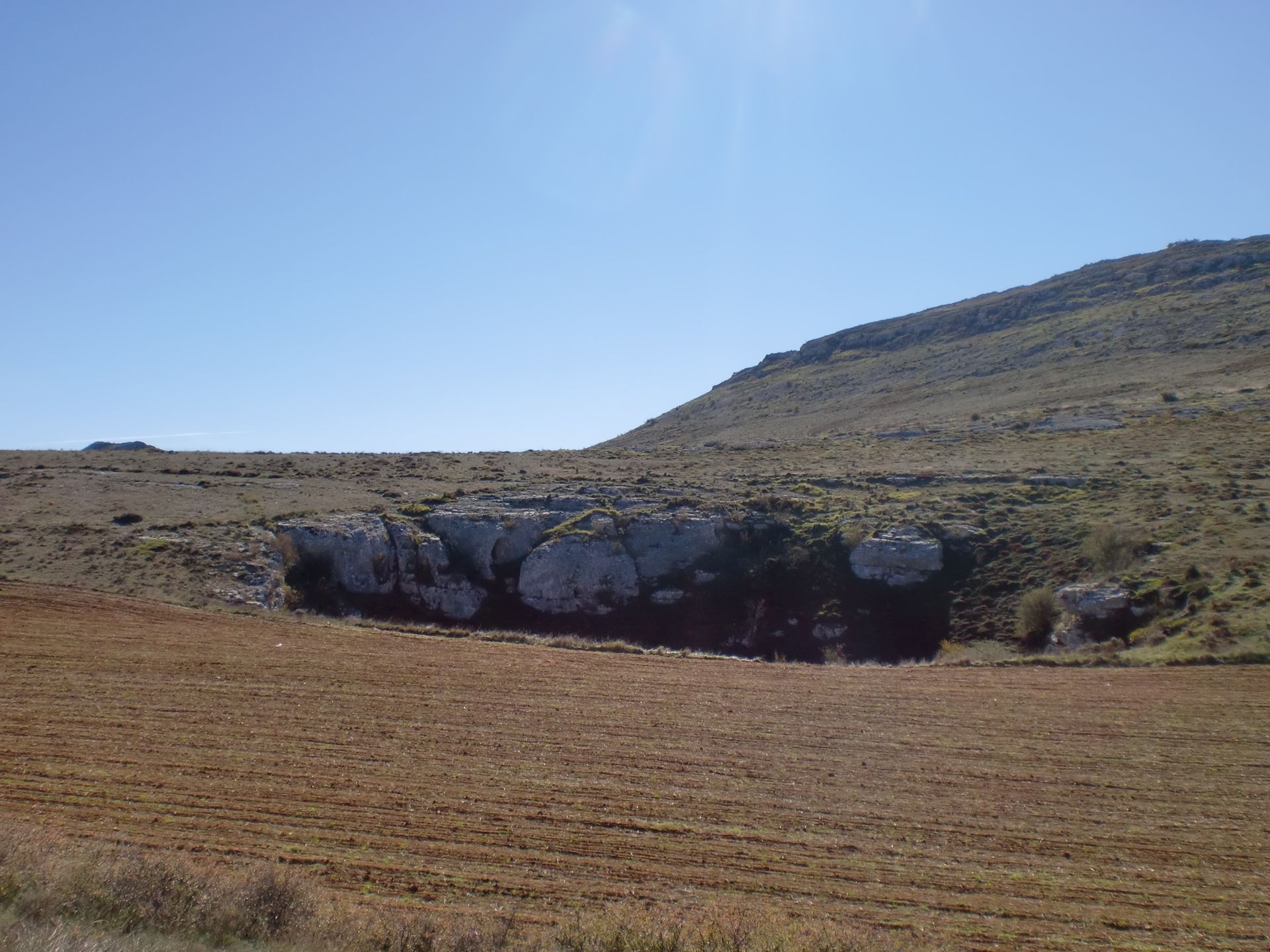 La cueva del agua o cueva de los moros