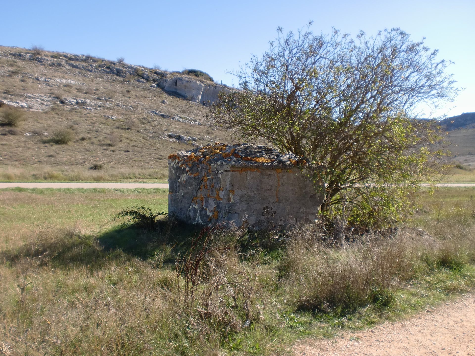 La cueva del agua o cueva de los moros